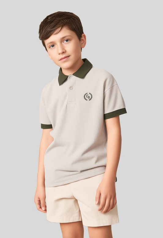 Stylish boys' oversized loose fit polo shirt with drop shoulder design and classic collar