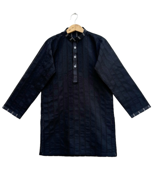 Boys' traditional Eastern black kurta featuring a straight cut, long sleeves, and a round neckline with button placket, ideal for cultural and festive wear