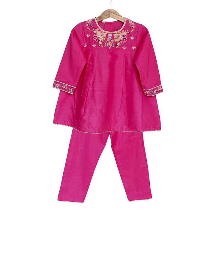 Embroider girl eastern wear