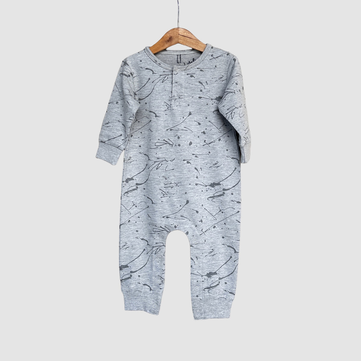 Baby boys Allover printed winter Romper
